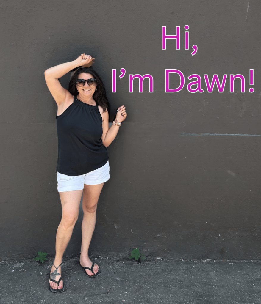 Dawn Traylor pointing to Hi, I'm Dawn! text